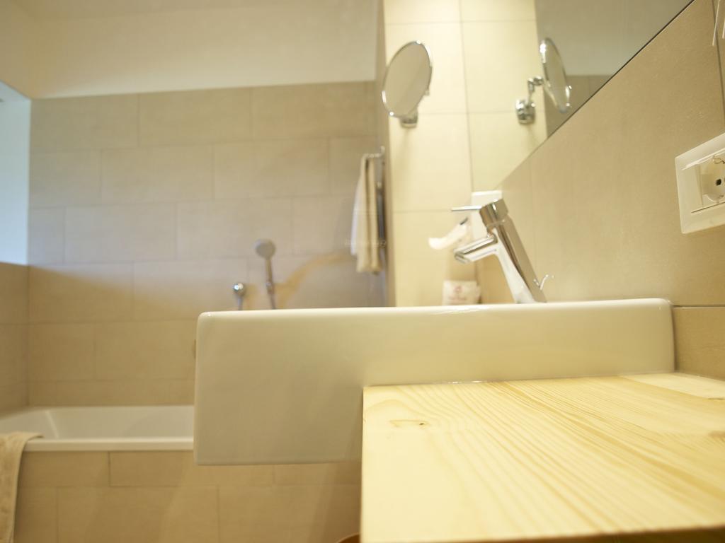Hotel Tyrol Funes  Cameră foto