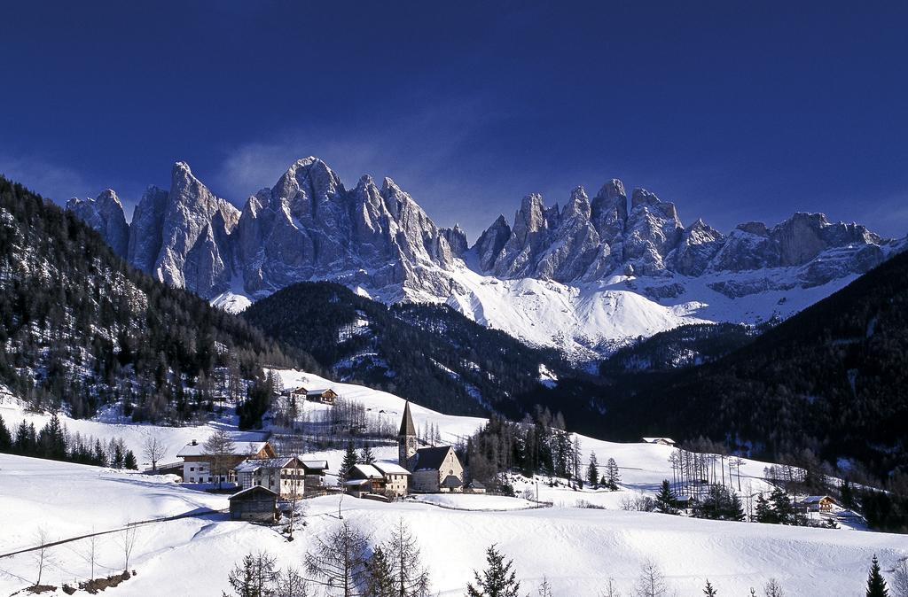 Hotel Tyrol Funes  Exterior foto
